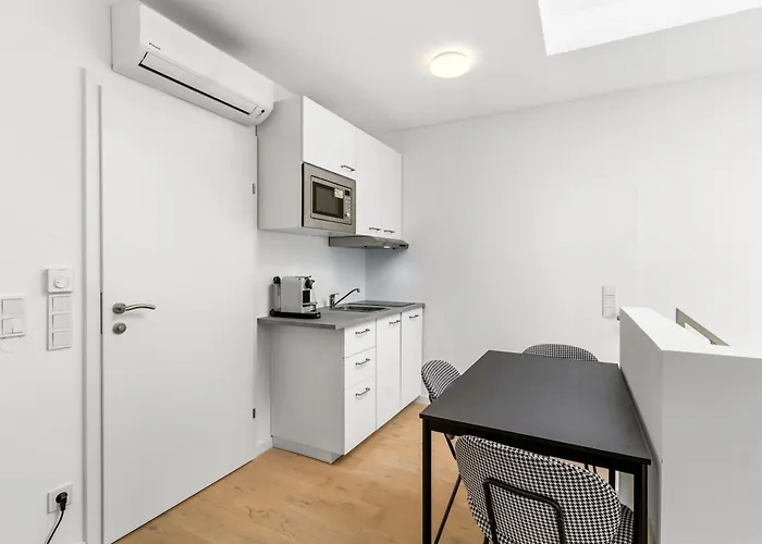 Modern Retreat With Ac - 15 Min To Center Βιέννη