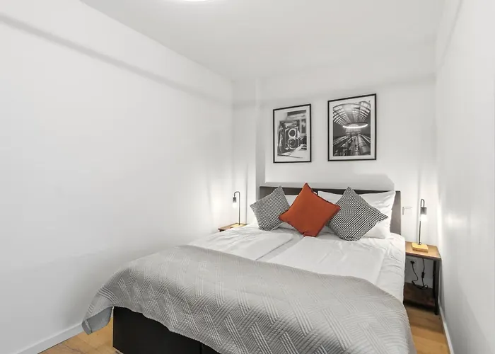 Modern Retreat With Ac - 15 Min To Center Βιέννη