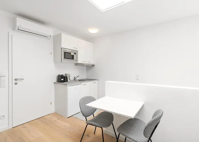 דירה Modern Retreat With Ac - 15 Min To Center *